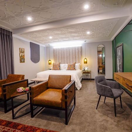 Sanctuary Mandela Hotel Johannesburg Exterior foto